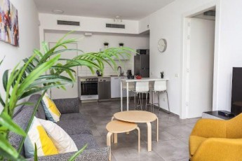 2 комнатная квартира сдаётся посуточно в Тель-Авив