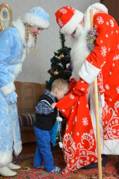 Аниматоры в костюме любимого персонажа на праздник.