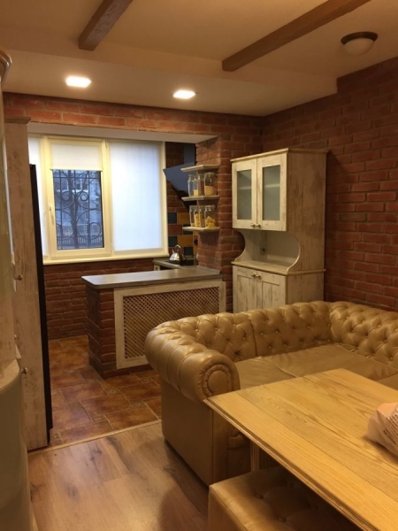 Продается оригинальная 3-комнатная квартира в г Днепр Украина