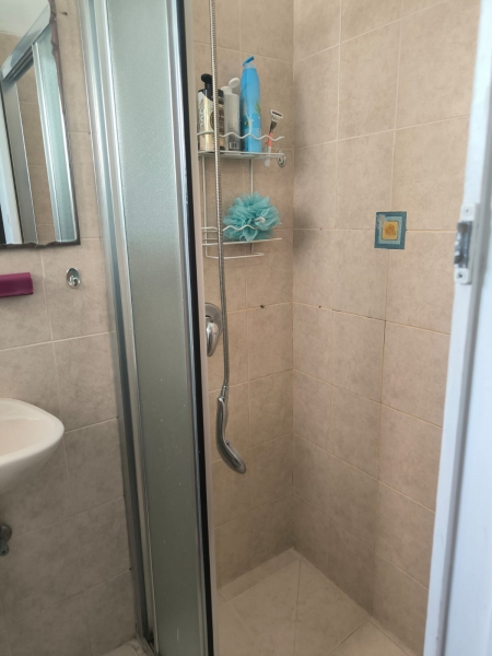 Аренда уютной студии с огромной крышей в Бат Яме!