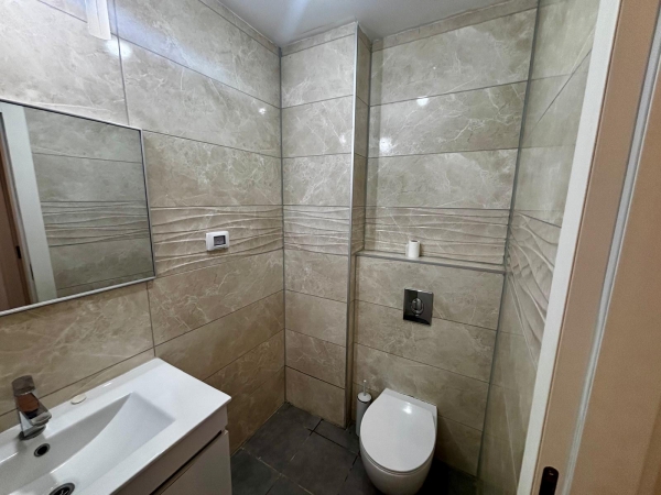 Аренда 3-комнатной квартиры с балконом