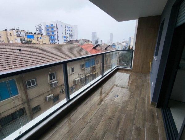 Сдается 3-комнатная квартира в Бат-Яме