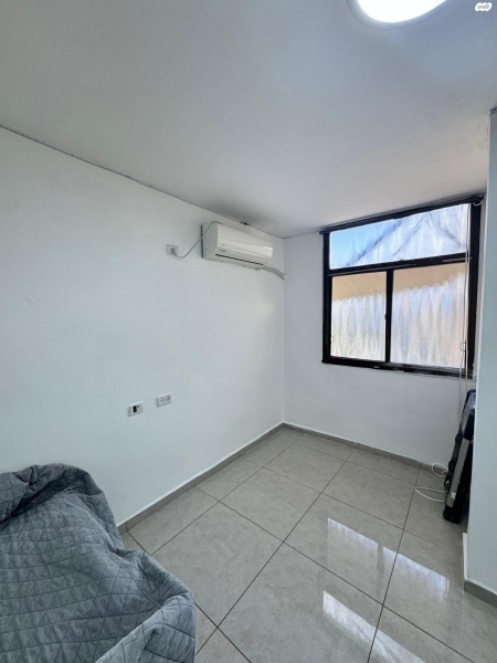 2-комнатная квартира, Кирьят Бялик, ул. Гиера