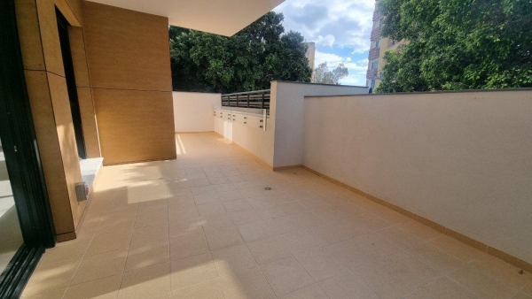 Срочно по случаю. На съем в Петах Тикве.