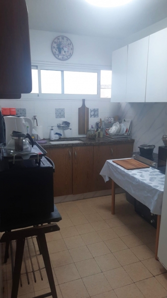 Сдаётся 3-комнатная квартира в районе Рамат Йосеф.