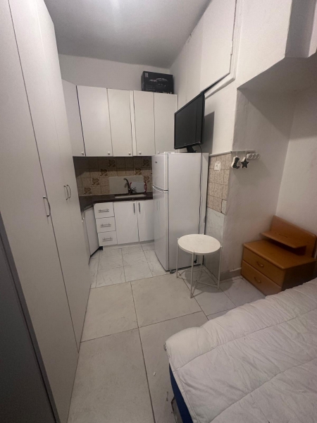 Сдается студия в центре Герцлии