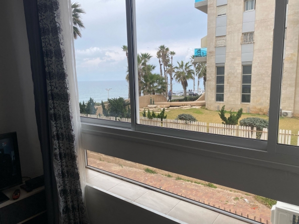 Сдаётся уютная студия с видом на море!