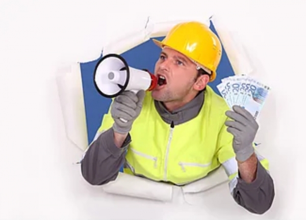 Зарплатаоплата наличкой еженедельно, Помощник на стойке нужен