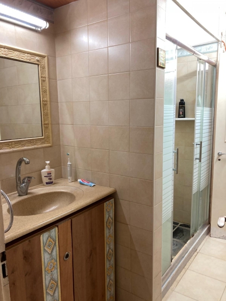 5 комнат, 2 этаж, бомбоубежище под квартирой, 1, 200, 000 шекеле