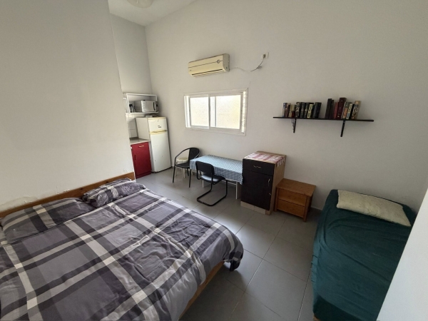 Отличное расположение – Петах-Тиква, рядом с центральной автоста