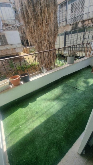 Срочно по случаю. На съем в Петах Тикве.