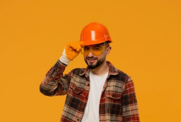 Наличкой еженедельно, работа без опыта на стройке