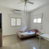 В аренду 1, 5-комнатная с балконом на A. D. Gordon St 4, Netanya