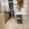 2 комнаты с балконом, 1 этаж из 4х, мебель, цена 2500 шек.