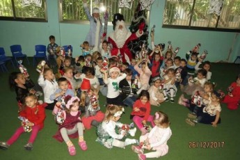 Дед мороз и Снегурочка приходили в детский сад