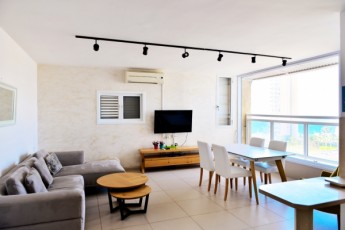 Sea View Apartment Bat Yam