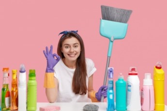 Работа на уборках квартир с проживанием, только для женщин