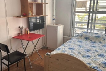 Сдается комната в квартире в центре Герцлии