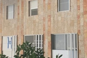 В аренду 3-хкомнатная на David ha-Melekh St 30, Netanya за 6000