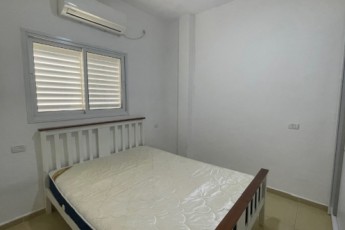 В аренду 2х-комнатная на Sderot Hayim Weizman, Netanya за 3500