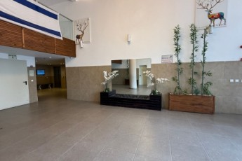 В аренду студия на AlHarizi St 16, Netanya за 2700 ₪