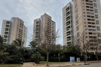 4-ком. меблированная квартира в Натании