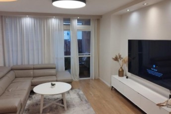 В аренду 3х-комнатная на Sderot Hayim Weizman 98, Netanya