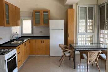 В аренду 5-комнатная на HaRav Kuk St 15, Netanya за 6300 ₪