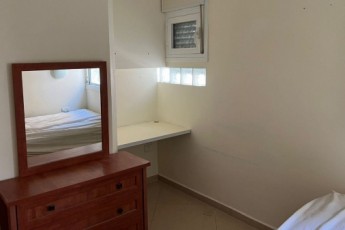 В аренду 5-комнатная на HaRav Kuk St 15, Netanya за 6300 ₪
