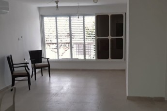 Сдается 3. 5-комнатная квартира в Наве Офер, Тель-Авив