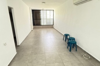 3-комнатная квартира в районе Шикун Ватиким