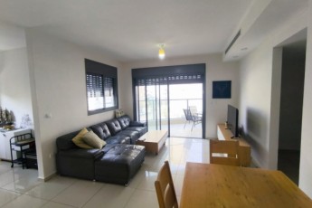 4-комнатная квартира у моря