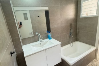 Прекрасная 3-комнатная квартира в прибрежном районе