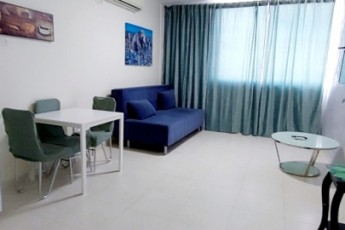 Стильная 2-комнатная квартира на набережной