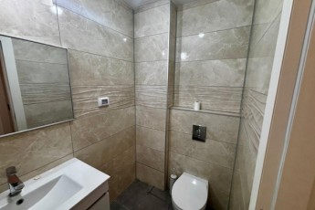 Аренда 3-комнатной квартиры с балконом