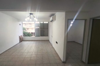 Аренда квартиры у моря — граница Бат Яма и Яффо 2. 5 комнаты