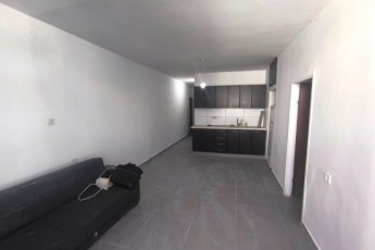 Сдаются комнаты в 4-комнатной квартире после ремонта.