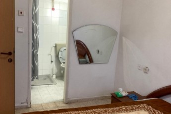 4 комнаты + бронированная комната, солнечный балкон, личная парк