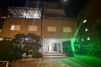 В аренду студия на Zomerstein 14 Netanya, за 2100 ₪