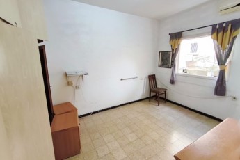 Продается квартира в Бат Яме.