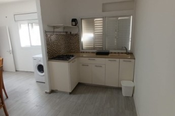 Сдаётся 2-комнатная квартира, Кирьят Моцкин, ул. Явне