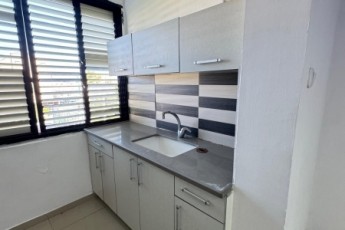 Сдаётся 2-комнатная квартира, Кирьят Ям, ул. а-Энриета Сольд