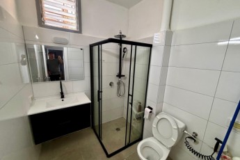 Сдаётся 3-комнатная квартира с ремонтом