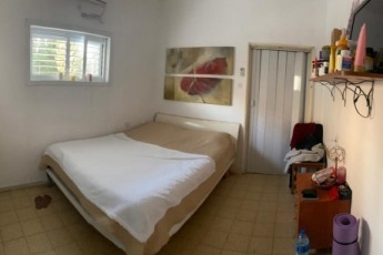 Сдаётся комната в 3-комнатной квартире