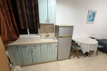 Сдаётся уютная меблированная студия