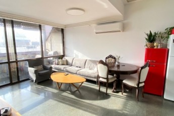 Комната с видом на море в аренду в Бат Ям