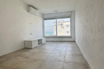 Сдается 3-х комнатная квартира в Кирьят Хаим на ул. Дгания