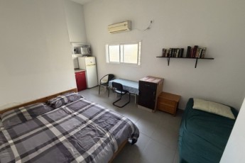 Отличное расположение – Петах-Тиква, рядом с центральной автоста