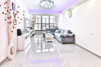 Продам квартиру - 3 комнаты