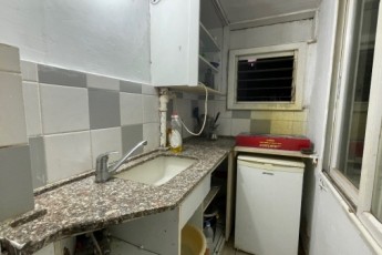 В аренду студия на Herzl St 47, Netanya за 2400 ₪